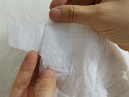 친환경 일회용 아기 기저귀 3D 중국에서 누출