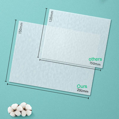 새로운 설계 자연적 유기적 아기 습식은 아기를 위한 친절한 면 물 닦기를 닦습니다