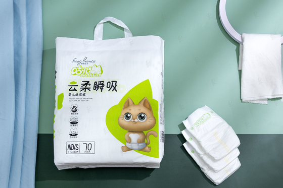 무료 샘플 Eco 친절한 새로 태어난 처분할 수 있는 100% 대나무 생물 분해성 daipers 아기 기저귀
